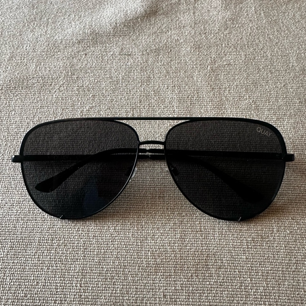 Quay Australia Black Aviator Sunglasses